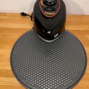 Presto Pizzazz Plus Rotating Oven Pizza Maker 13" Pan Tested and Working S200.08